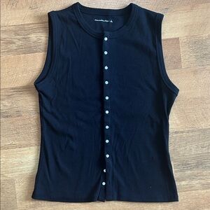 NWT Abercrombie & Fitch Black Button-Front Tank Top Size L
